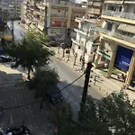 69 Sq.m. For You - Easy Parking Tessalónica