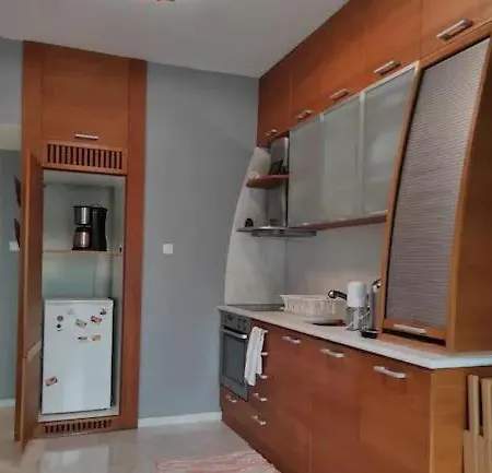 69 Sq.m. For You - Easy Parking Apartment Thessaloniki